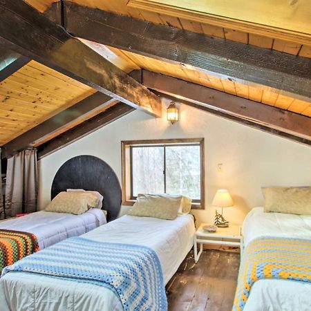 Swiss-Style Chalet With Fireplace - Near Story Land! バートレット エクステリア 写真