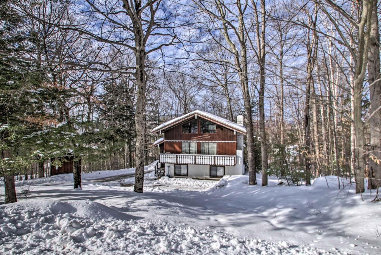 Swiss-Style Chalet With Fireplace - Near Story Land! バートレット エクステリア 写真